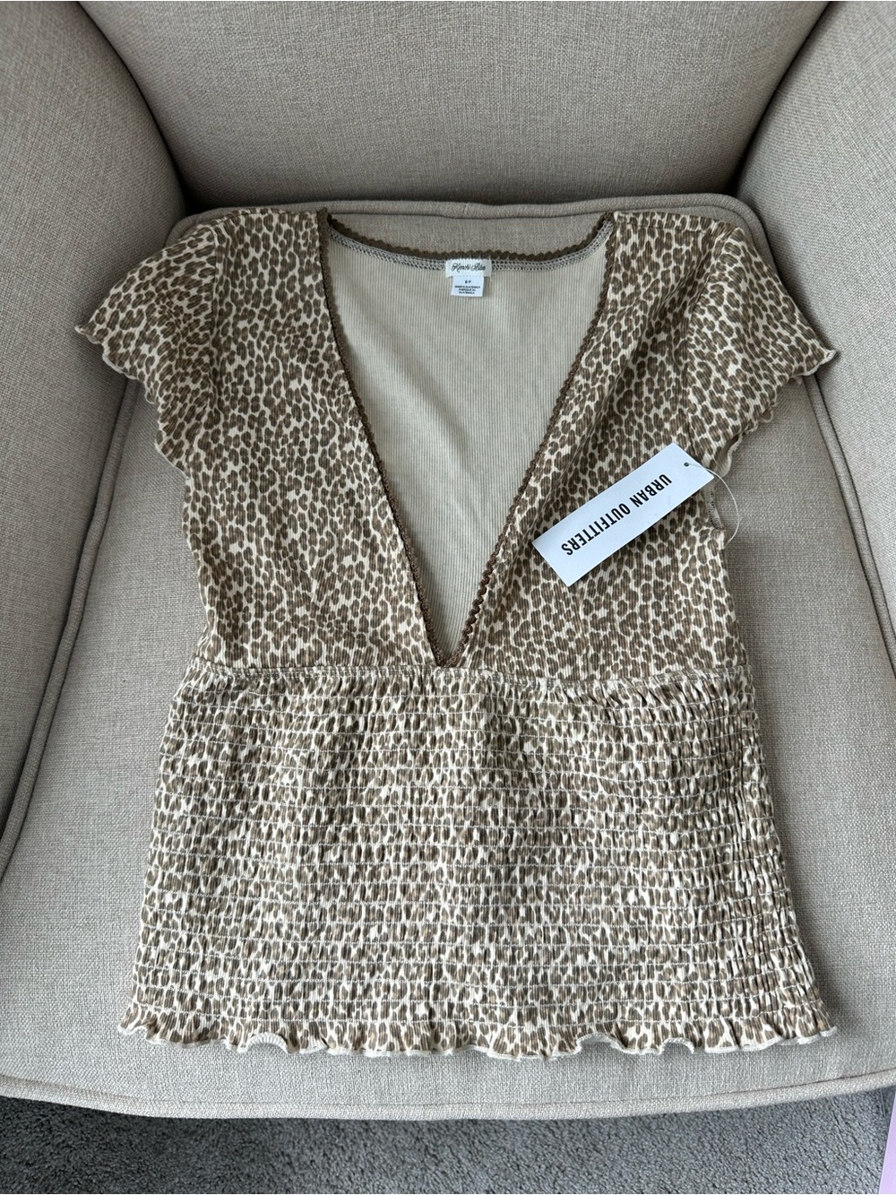 kimchi blue leopard top from urban outfitters